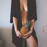 Ananas girl