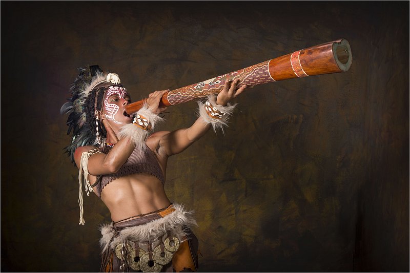 La joueuse de didgeridoo